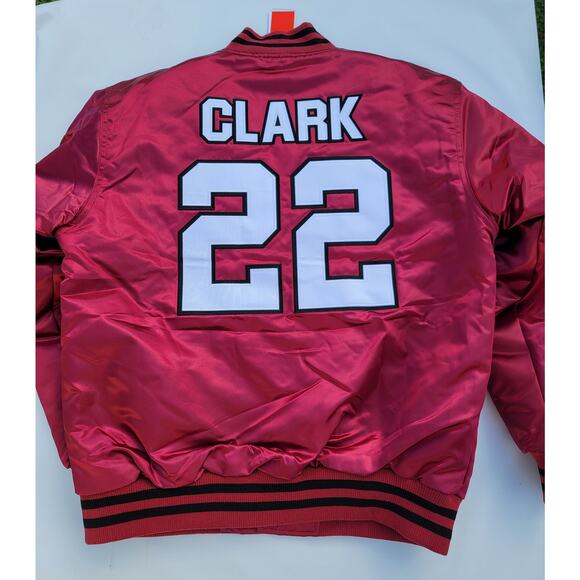 Caitlin Clark #22 Dowling Catholic High School Satin Jacket Size XL HGC, New - Picture 2 of 8